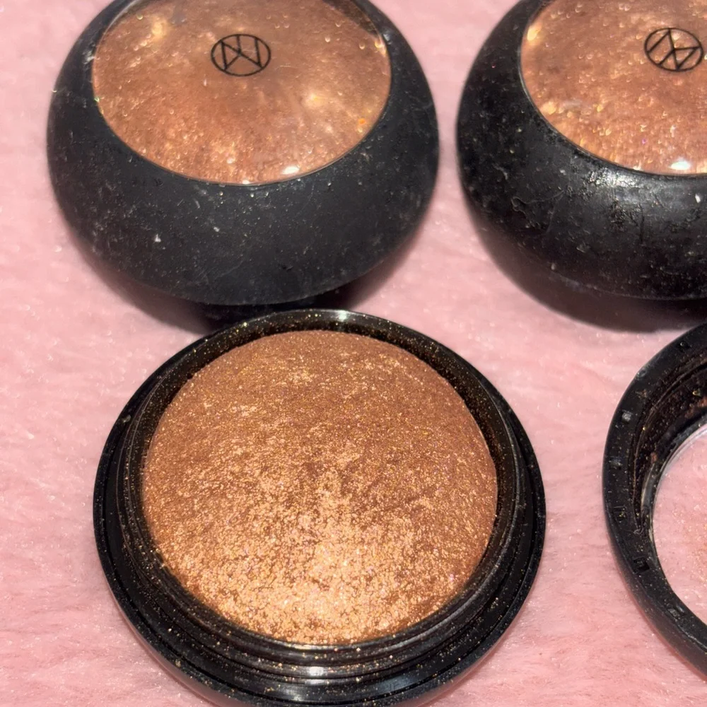 Mineral Baked Eyeshadow x1
